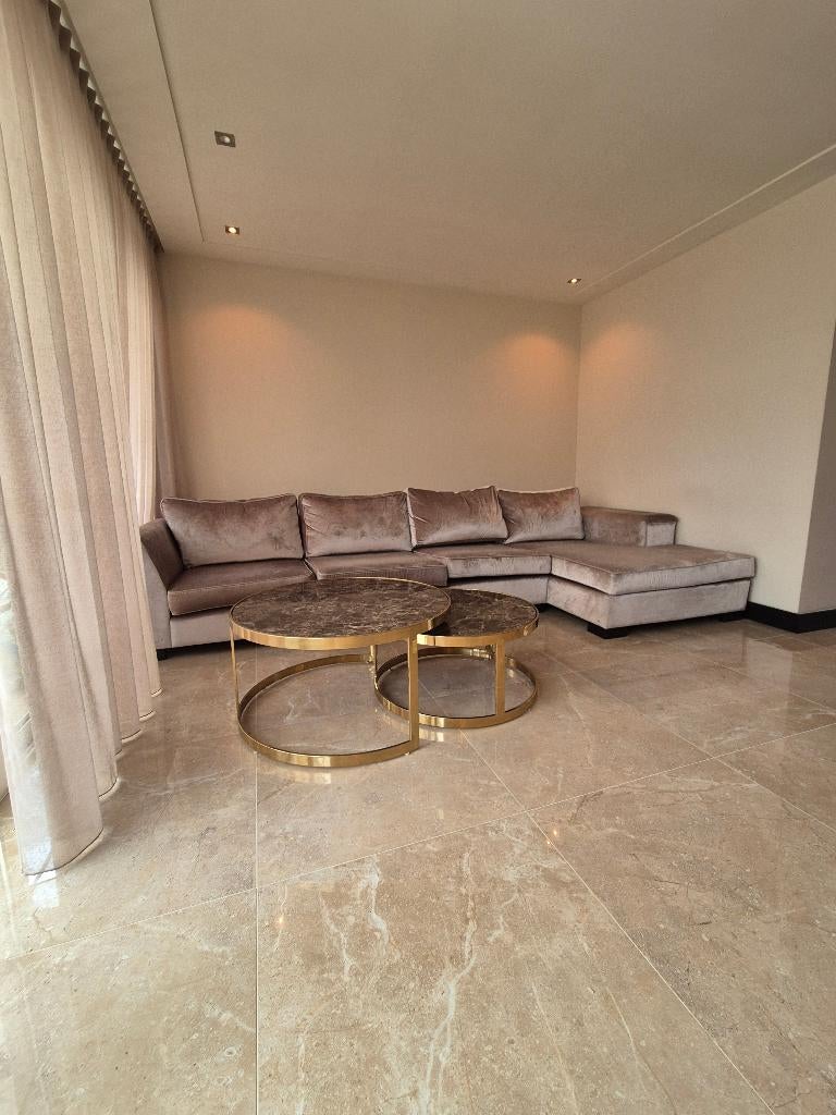 Enorme velvet hoekbank!!!!!! 250 euro vandaag ophalen!!!, Huis en Inrichting, Banken | Bankstellen, Ophalen, Gebruikt, Hoekbank