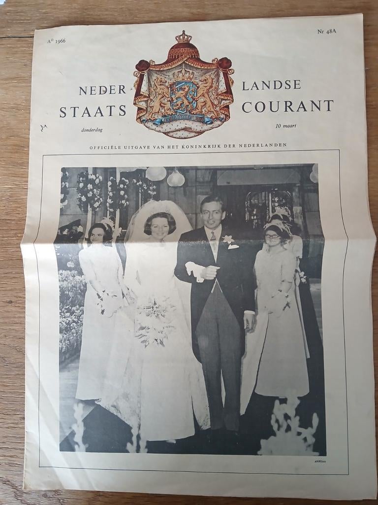 Nederlandse Staatscourant 1966 huwelijk Beatrix Claus, Ophalen of Verzenden, 1960 tot 1980, Nederland, Krant
