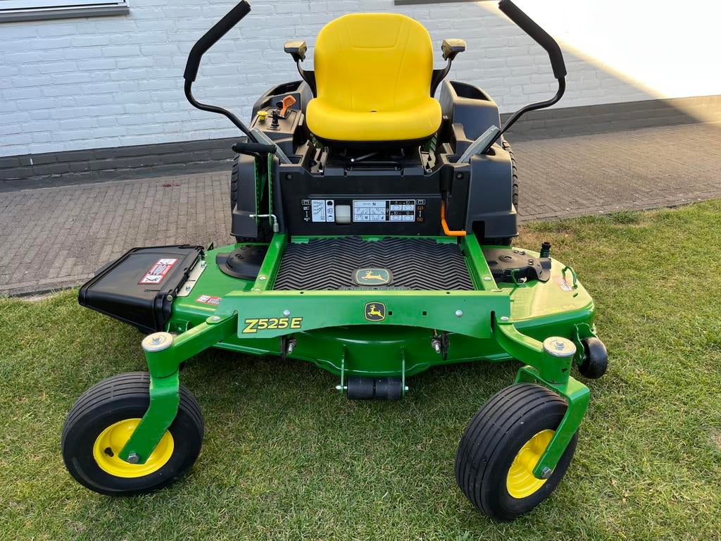 John deere zero turn Z525E, Tuin en Terras, Zitmaaiers, Ophalen, Zo goed als nieuw, Elektrische starter, 120 cm of meer