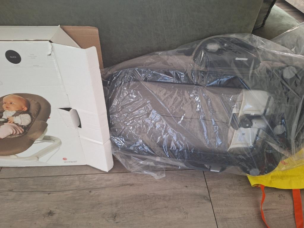 Stokke steps bouncer, Kinderen en Baby's, Wipstoeltjes, Ophalen, Zo goed als nieuw, Wipstoel