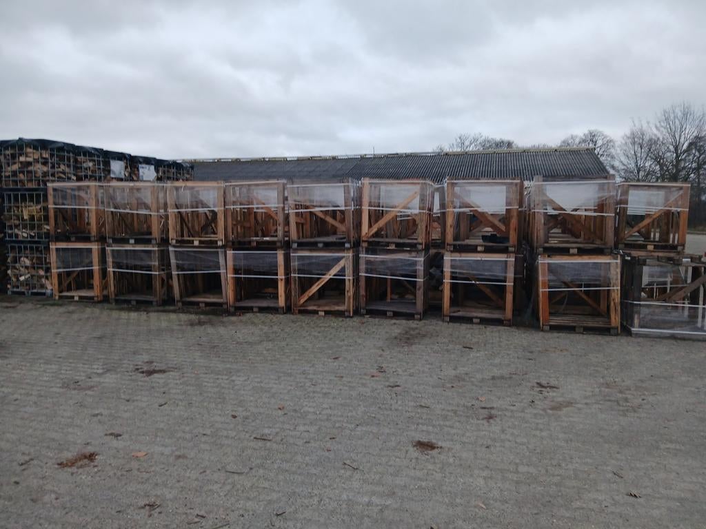 Houten kratten,  gratis afhalen