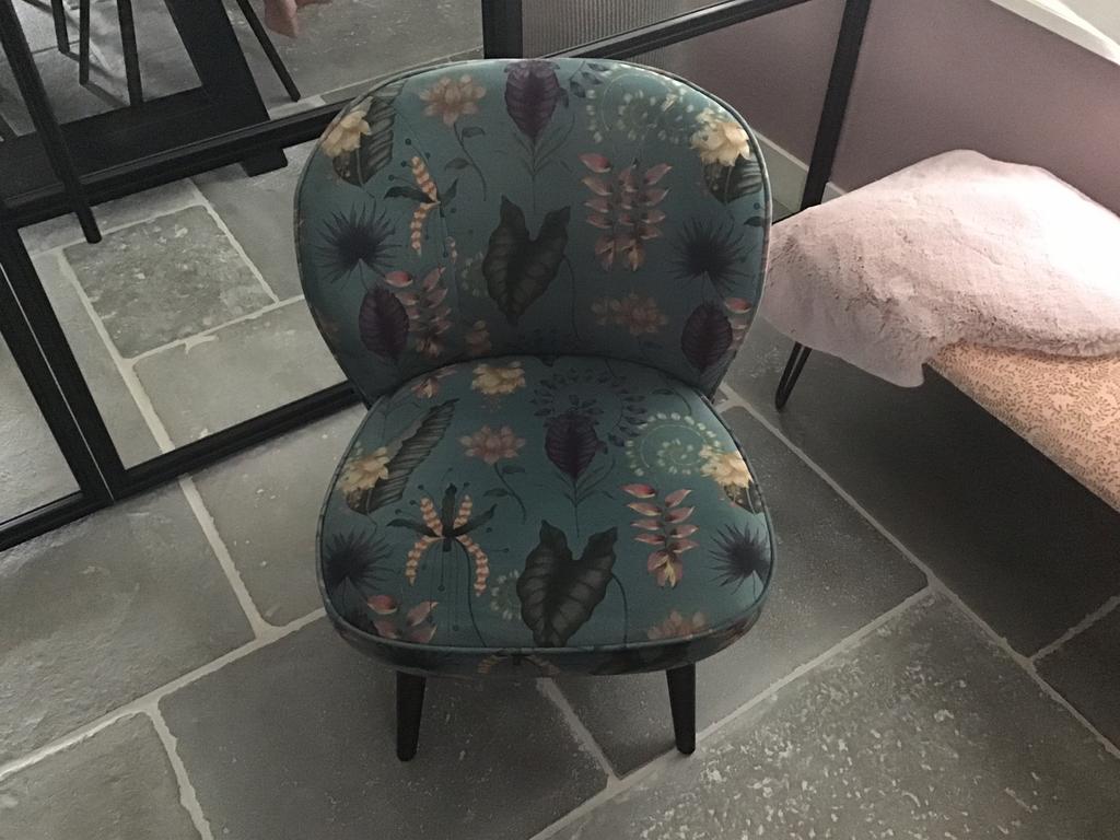 Sissy-boy bijzet stoel, Huis en Inrichting, Fauteuils, Ophalen, Zo goed als nieuw, Minder dan 75 cm, 50 tot 75 cm