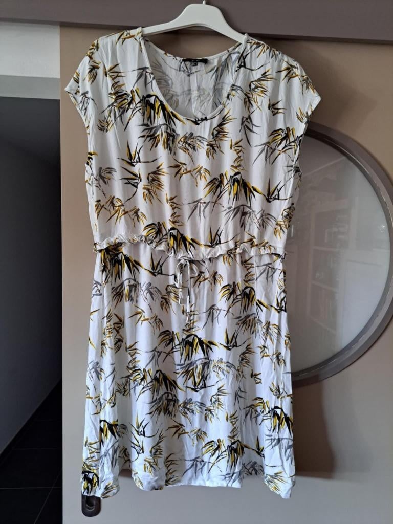 Yest, zomerjurk, mt 44, Kleding | Dames, Blauw, Maat 42/44 (L), Ophalen of Verzenden, Zo goed als nieuw