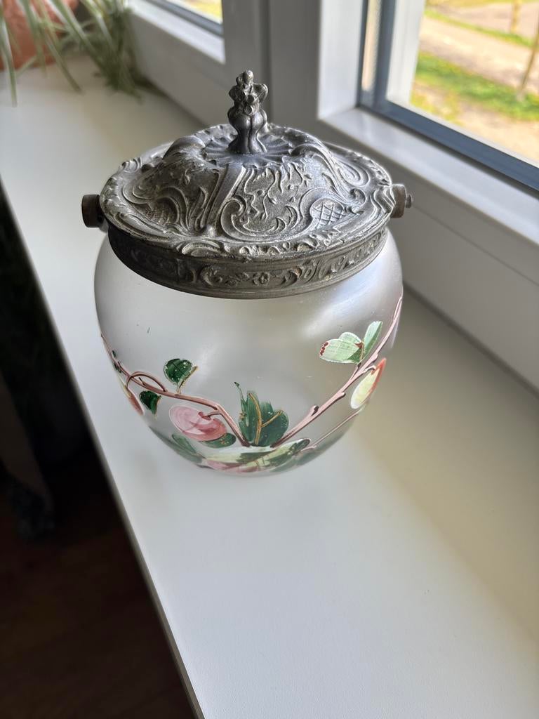 Antieke glazen koekjespot met geëmailleerde fruitdecoratie, Ophalen of Verzenden