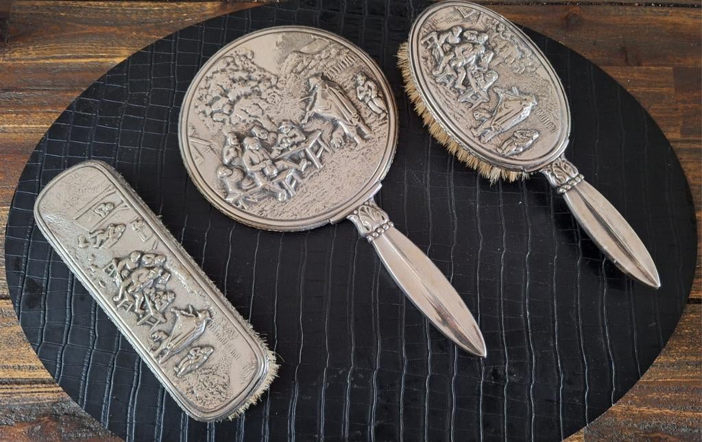 Antieke verzilverde borstelset met spiegel en kam, Antiek en Kunst, Ophalen of Verzenden