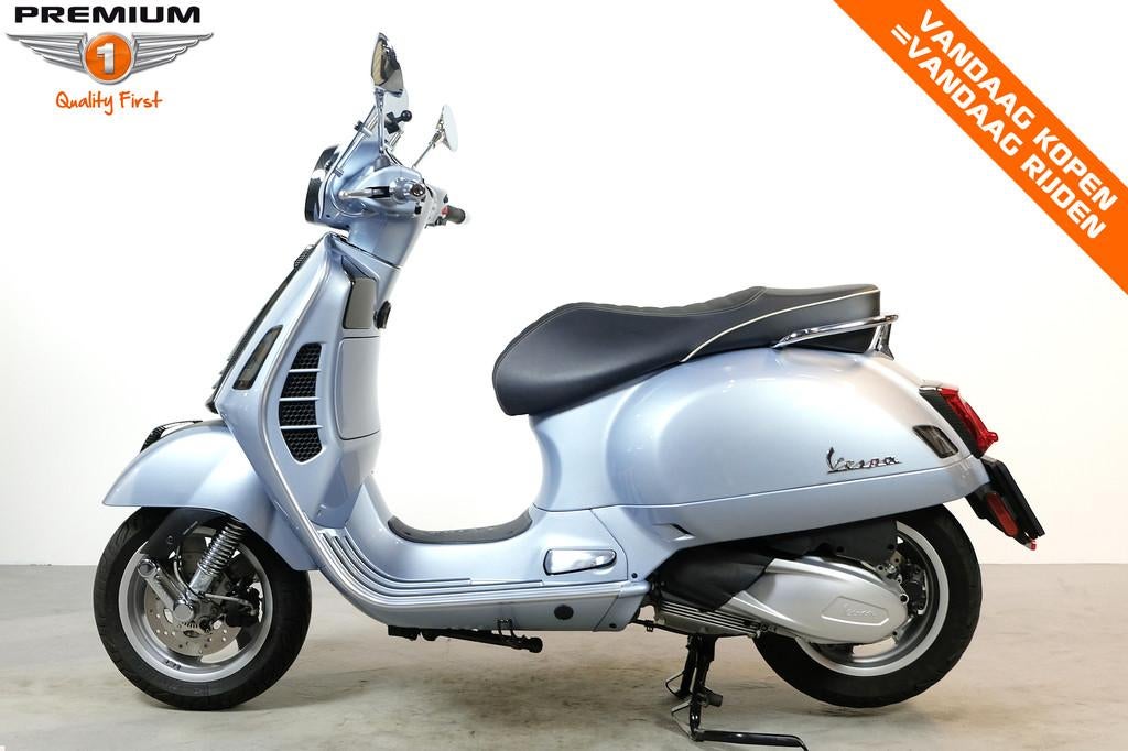 Vespa GTS 300 (bj 2022) - foto 3