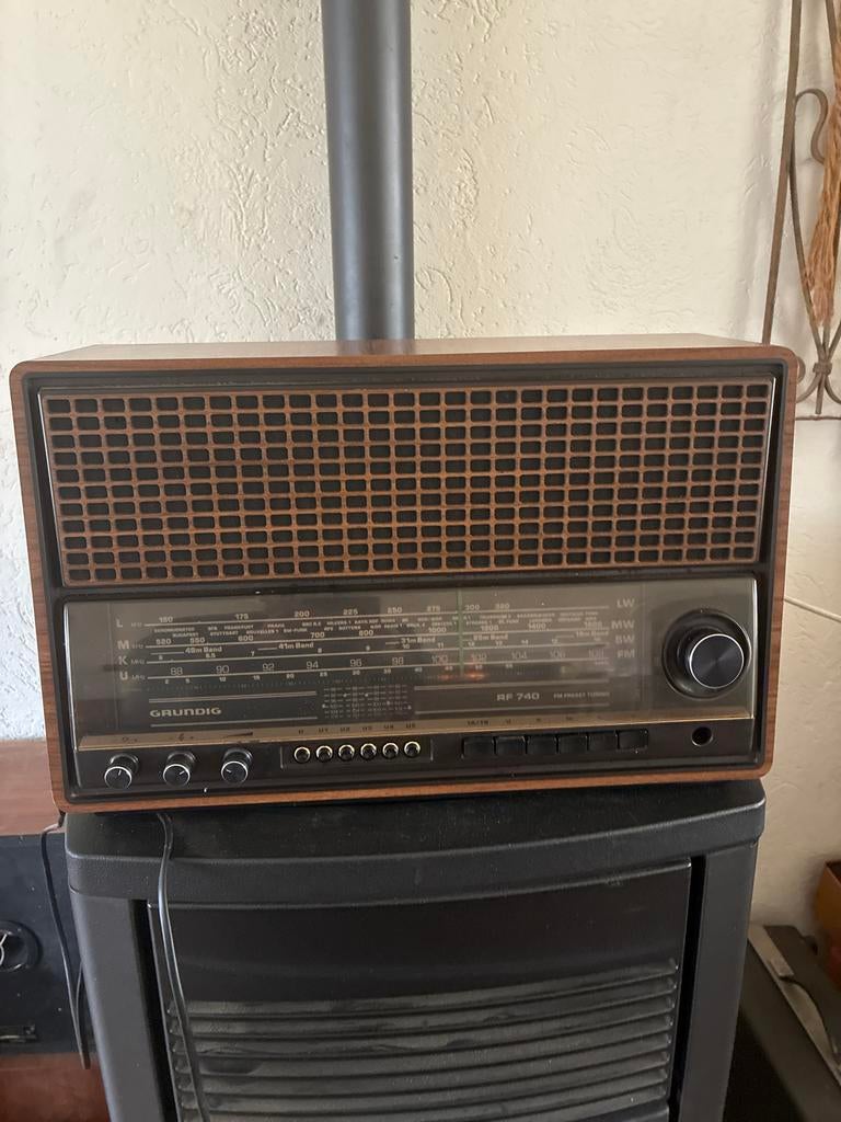Vintage Grundig RF 740 Wereldontvanger Radio, Audio, Tv en Foto, Ophalen of Verzenden, Gebruikt, Wereldontvanger