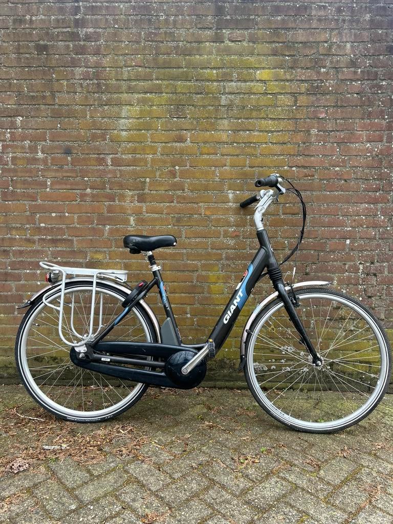 Giant damesfiets, Fietsen en Brommers, Fietsen | Dames | Damesfietsen, Ophalen of Verzenden, Zo goed als nieuw, Giant