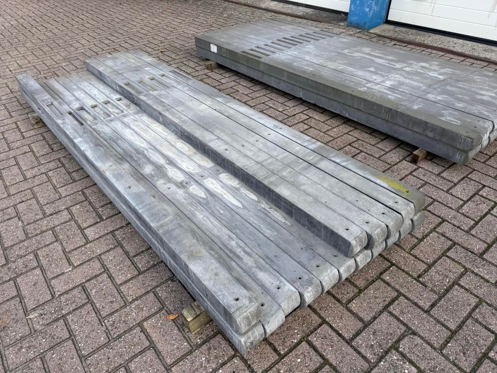 Betonnen Schutting Palen 85x85x2650, Ophalen, Nieuw, 250 cm of meer, Palen