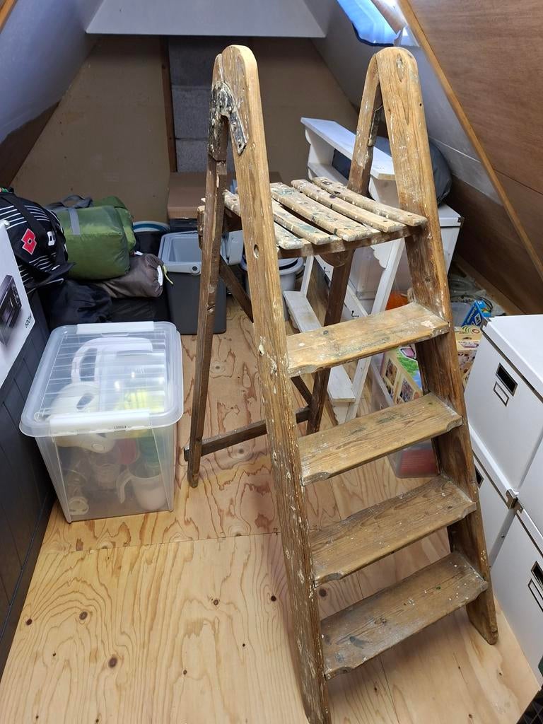 Mooie oude brocante schilderstrap trap, Ophalen, Gebruikt