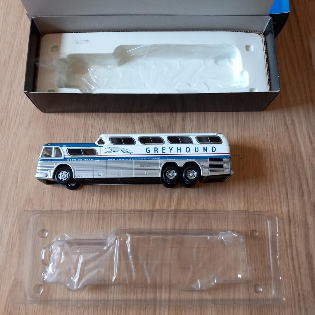Corgi Greyhound Scenicruiser Die-Cast Replica Bus, Ophalen of Verzenden, Zo goed als nieuw, Bus of Vrachtwagen