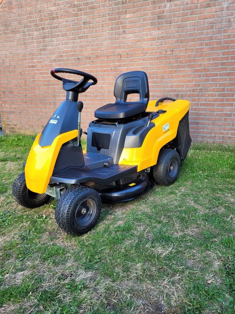 Stiga zitmaaier, Tuin en Terras, Zitmaaiers, Ophalen, Stiga, Minder dan 90 cm, Opvangbak