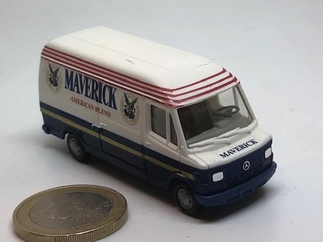 Mercedes 207 D Maverick, Herpa, Ophalen of Verzenden, Gebruikt, Auto, Herpa