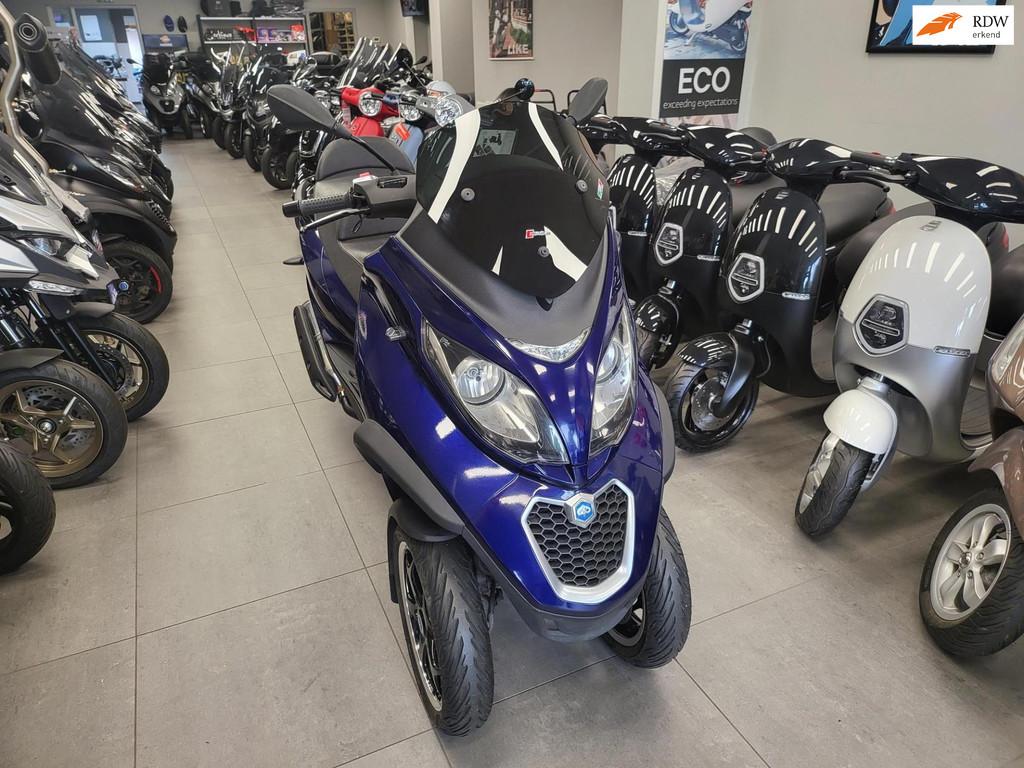 Piaggio MP3 500 ABS SPORT E4 2017 RIJKLAAR GARANTIE