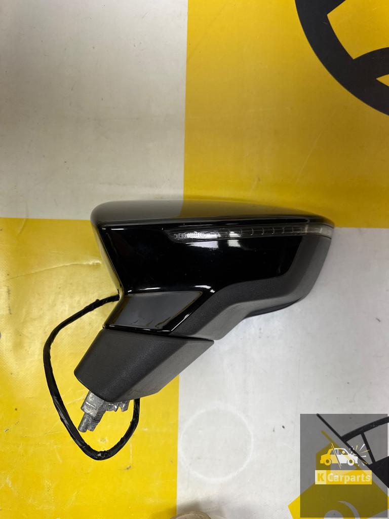 buitenspiegel links SEAT LEON ST (5F8) E9026684 8PIN Zijspie, Gebruikt, Autovia A-2, Km 585 585
08760  Martorell, ES, Ophalen of Verzenden