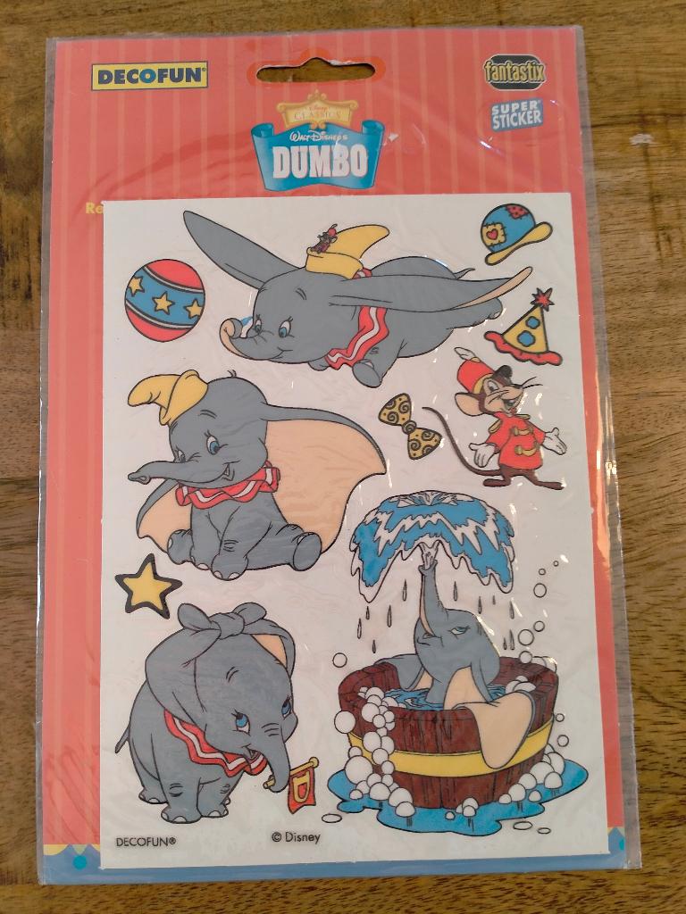 Dombo Walt Disney sticker stickervel tekenfilm vel, Ophalen of Verzenden, Zo goed als nieuw, Strip of Tekenfilm