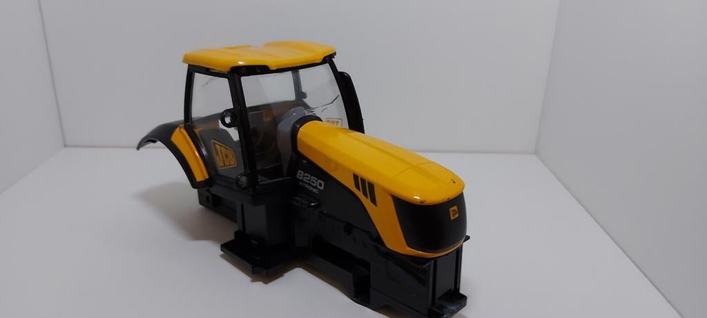 Siku JCB 8250 v-tronic 1:32 loop sloop, Ophalen of Verzenden, Gebruikt, Tractor of Landbouw, SIKU