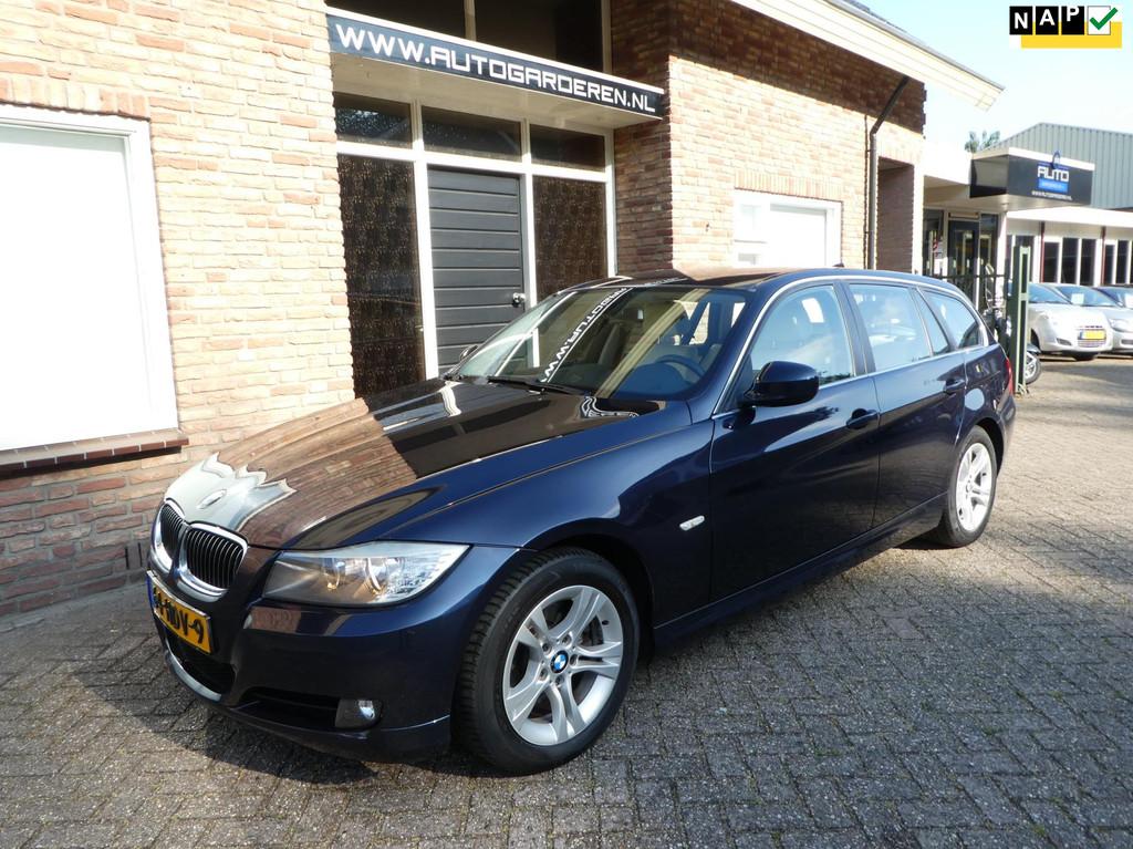 BMW 3-serie Touring 325i Business Line Leder / Navi / Dealer, Auto's, 745 kg, Achterwielaandrijving, Gebruikt, Beige