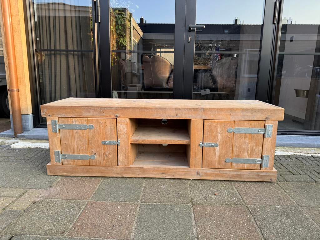 Leuk stoer tv meubel, Huis en Inrichting, Kasten | Televisiemeubels, Ophalen, Gebruikt, 150 tot 200 cm, Minder dan 100 cm