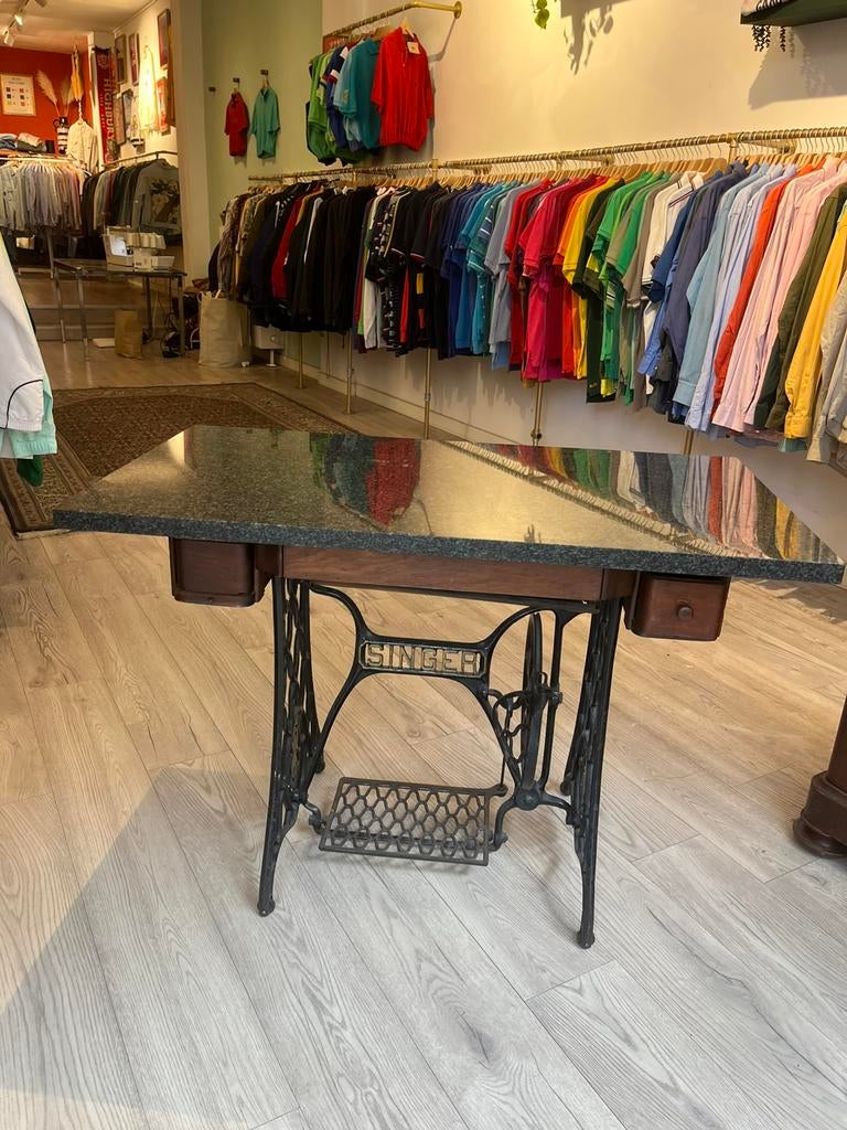 Singer naaitafel, Ophalen