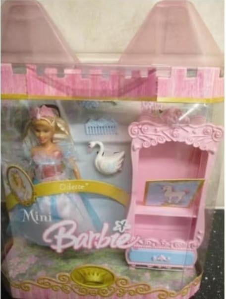 2005 BARBIE MINI ODETTE PLAYSET  NIEUW, Verzenden, Nieuw, Fashion Doll