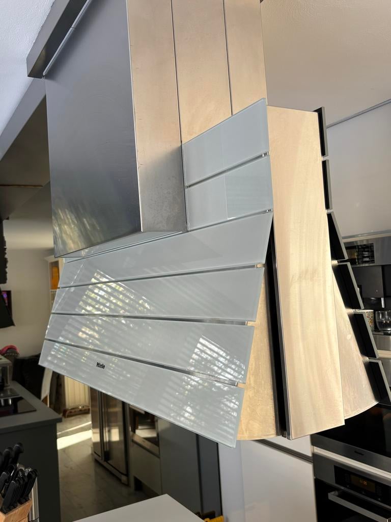 Variabele afzuigkap van glas en RVS, Ophalen of Verzenden, Gebruikt, Vrijstaand, Eilandschouwkap