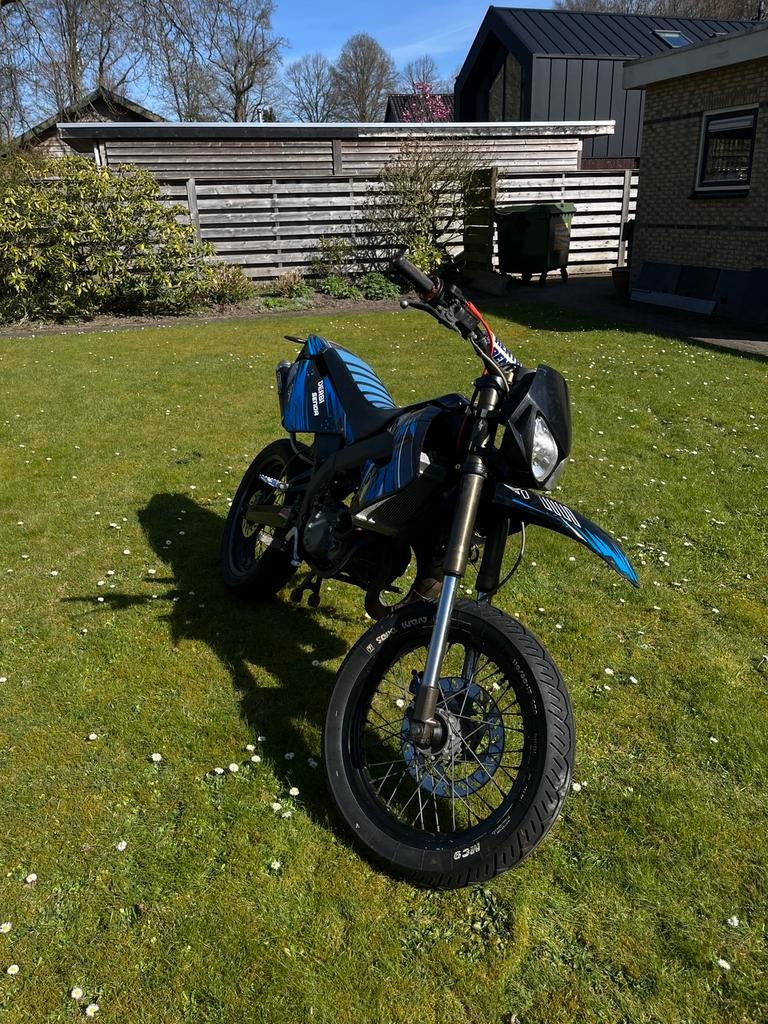 Derbi senda schakelbrommer 70cc, Fietsen en Brommers, Brommers | Crossbrommers, Ophalen, Derbi, Gebruikt, 70 cc