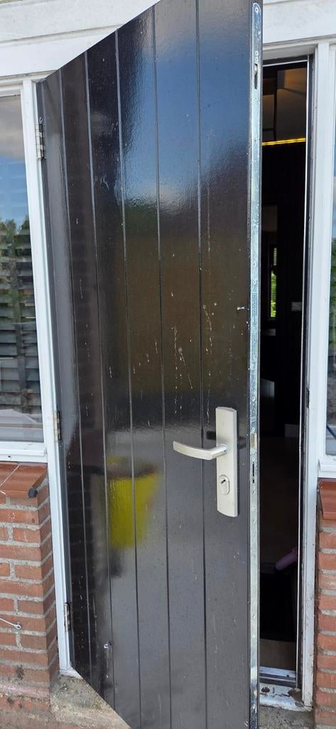 Massieve buitendeur incl. driepuntsluiting, Doe-het-zelf en Verbouw, Deuren en Horren, 80 tot 100 cm, Ophalen of Verzenden, 200 tot 215 cm