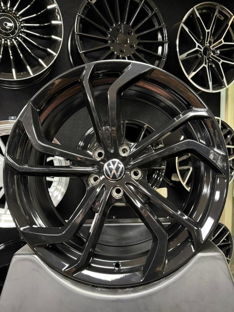 19 inch velgen voor Volkswagen TCR REIFNITZ 5x112 Golf 6 7 8