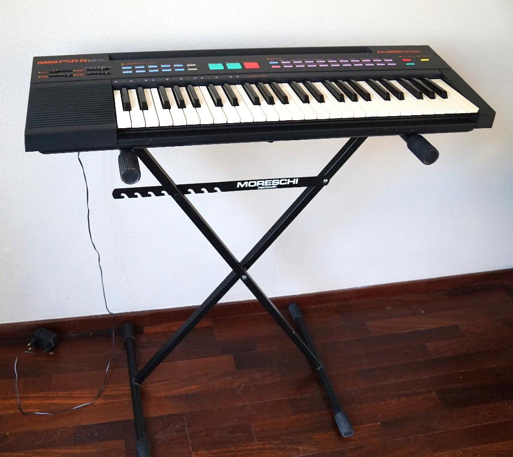 keyboard, Ophalen, 61 toetsen, Yamaha, Met standaard