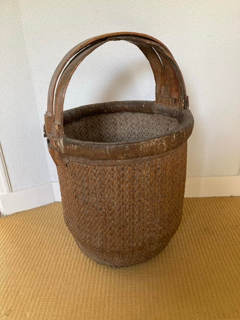 Oude chinese plukmand, Huis en Inrichting, Woonaccessoires | Schalen en Manden, Gebruikt, Mand, Rond, Ophalen of Verzenden