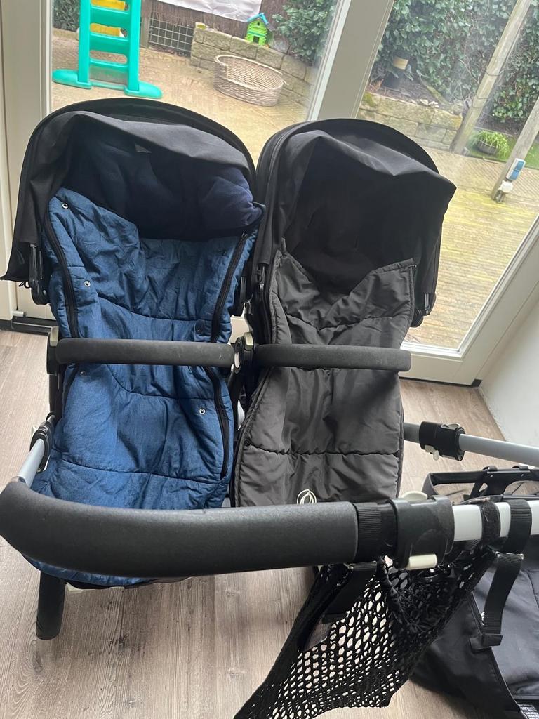 Bugaboo Tweelingwagen met ligbak, regenhoezen en voetenzakke, Kinderen en Baby's, Kinderwagens en Combinaties, Gebruikt, Ophalen