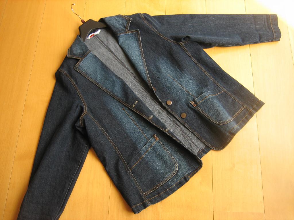 Stoer blauw jeans colbertjasje CICCIA BELLA maat 44 snazzeys, Kleding | Dames, Jasjes, Kostuums en Pakken, Nieuw, Jasje, Maat 42/44 (L)