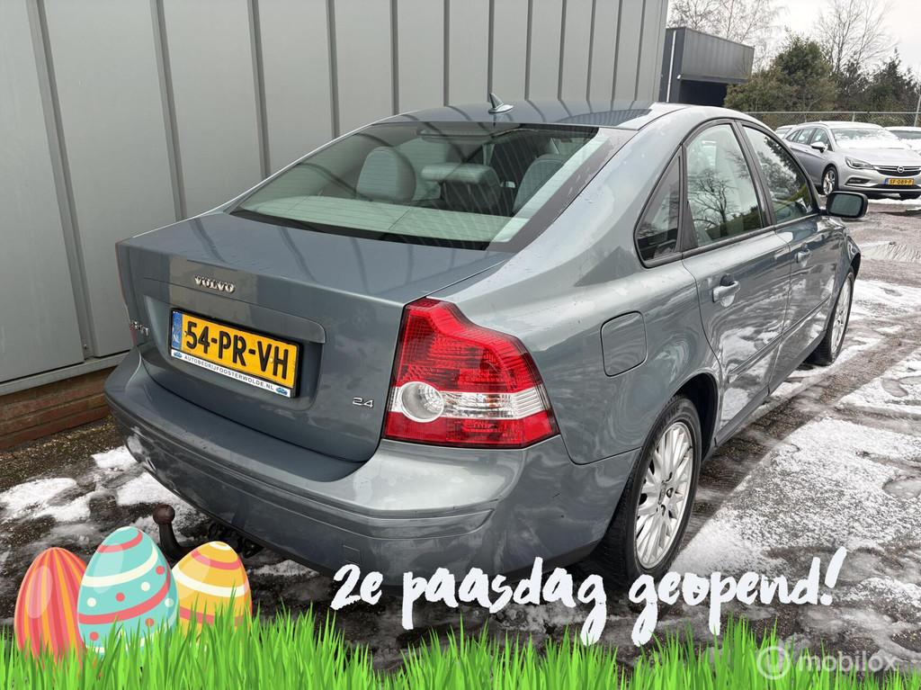 Volvo S40 2.4 Momentum, Voorwielaandrijving, Stof, Gebruikt, Beige