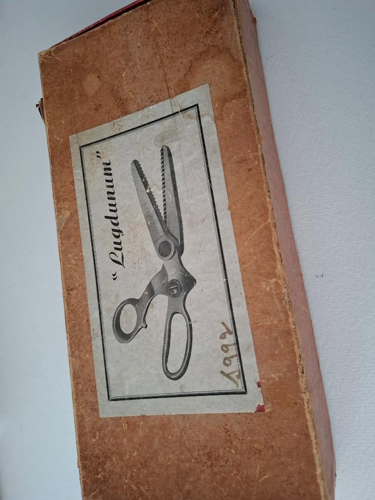 kartelschaar Lugdunem Frankrijk 1950, Verzenden, Zo goed als nieuw