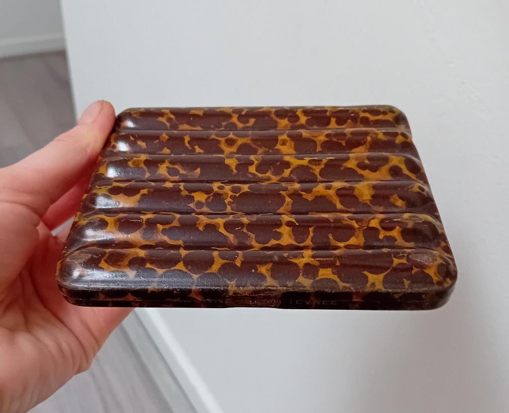 abonne stemt tevree sigarettenkoker, Ophalen of Verzenden, Sigarenbandjes