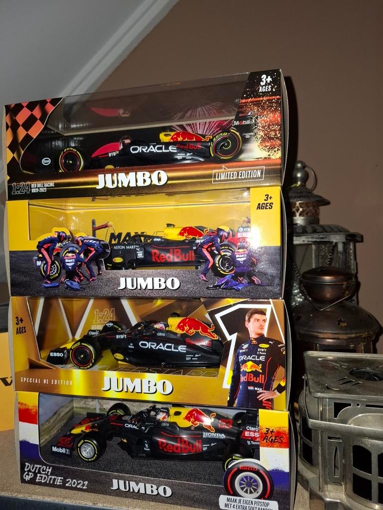Max verstappen 4x nieuw in doos voor de verzameling, Ophalen, Nieuw, Bburago