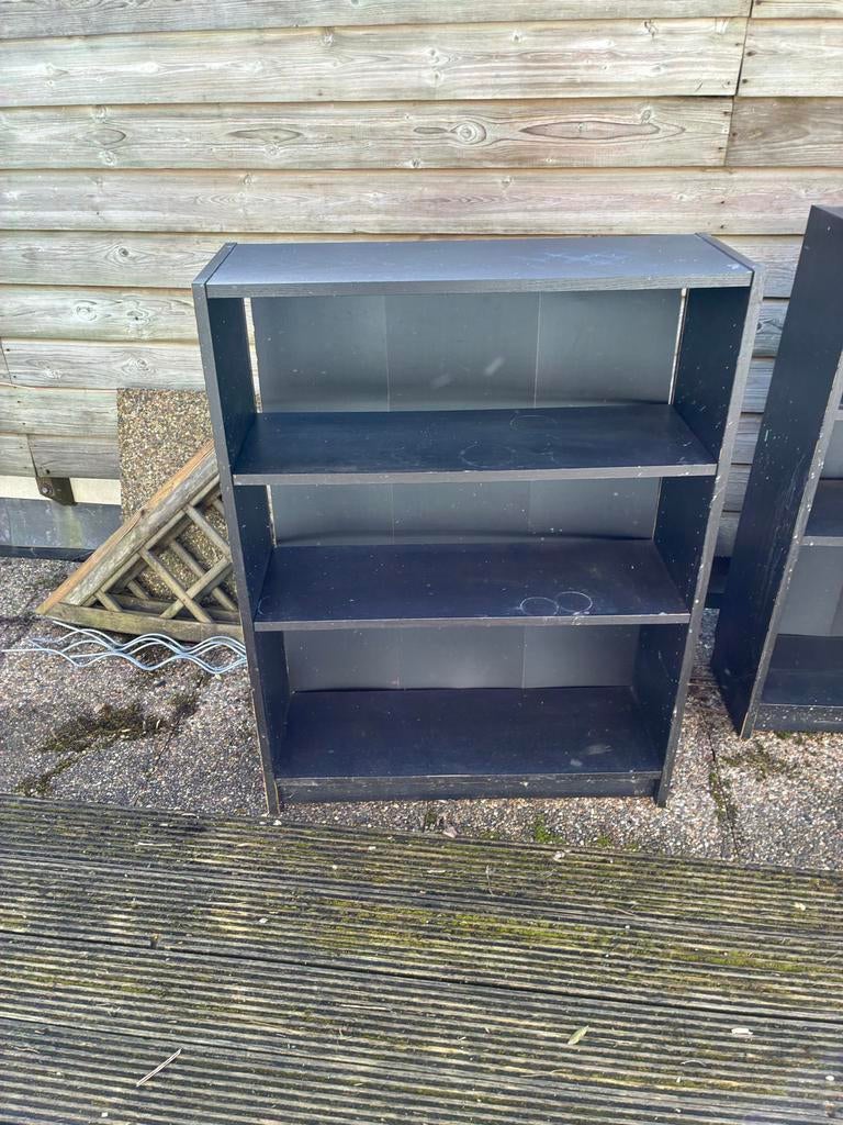 Twee zwarte IKEA open kasten, Ophalen, Met plank(en), Gebruikt, 100 tot 150 cm