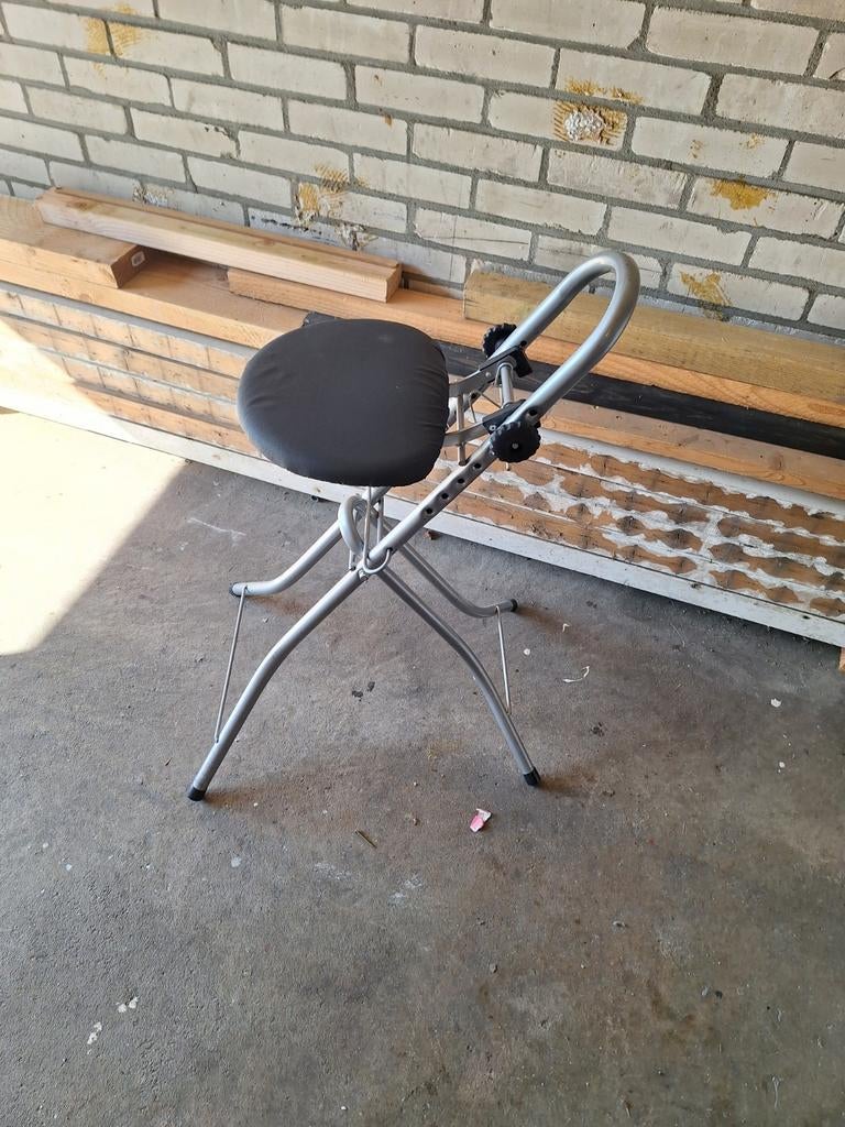 Ergonomische kruk/stoel - Zilver met zwart zitvlak, Ophalen, Gebruikt, Stof, Ergonomisch, Modern