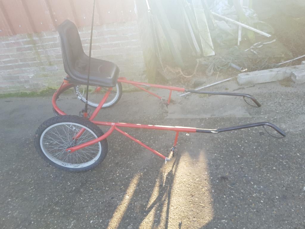 Mooie eenzitter sulky, Ophalen of Verzenden, Zo goed als nieuw, Overige soorten