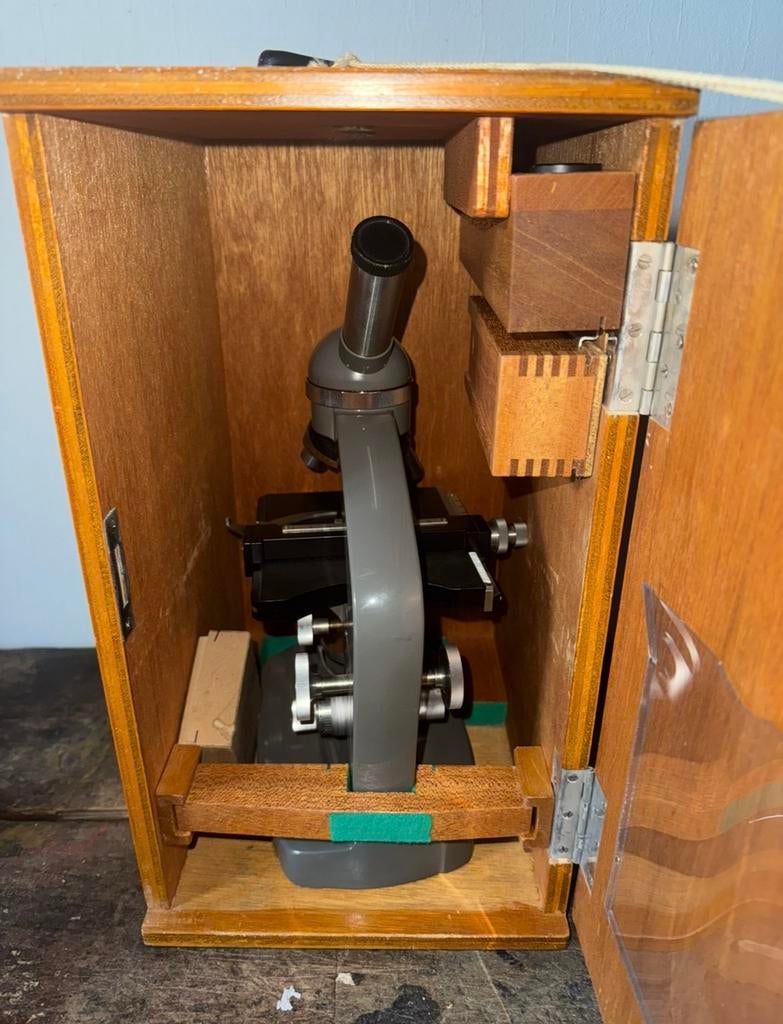 Grote complete professionele vintage microscoop in kist, Ophalen of Verzenden, Zo goed als nieuw