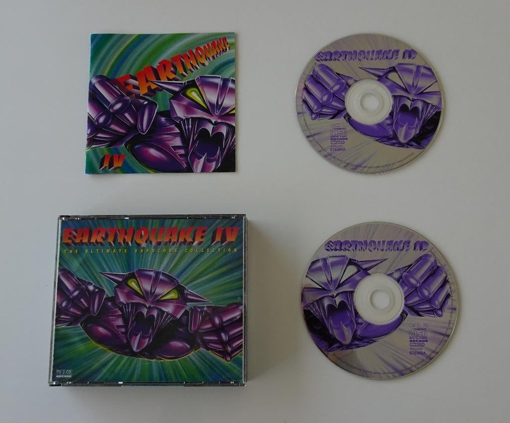 Earthquake IV : The Ultimate Hardcore Collection 2xCD 1996, Ophalen, Zo goed als nieuw