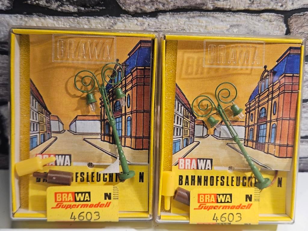 2x stationslamp brawa verlichting N spoor trein 1:160, Hobby en Vrije tijd, Modeltreinen | N-Spoor, Ophalen of Verzenden, Nieuw