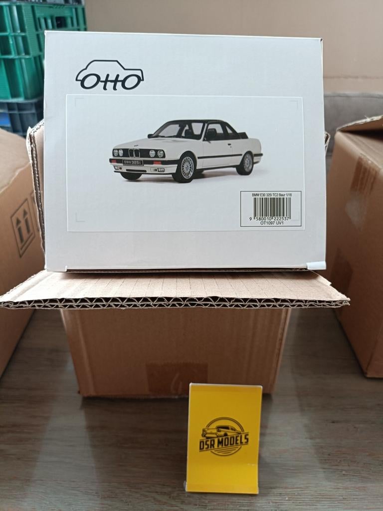 1:18 BMW 325i TC 2 Baur E30, S, OttOMobile, Auto, R