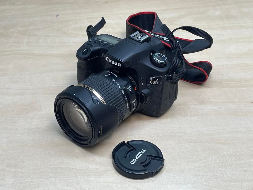 Canon EOS 60D met Tamron 18-270 lens, Gebruikt, Spiegelreflex, Canon, Ophalen of Verzenden