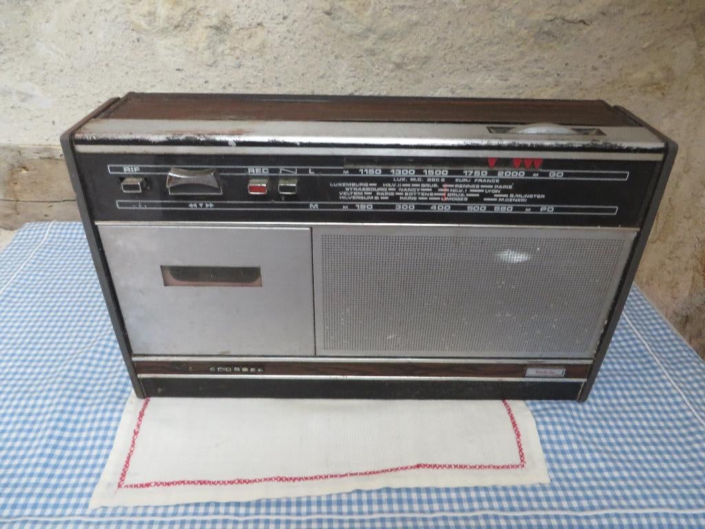 Philips RR3300 radio-cassettespeler, Audio, Tv en Foto, Radio's, Ophalen of Verzenden, Gebruikt, Overige typen