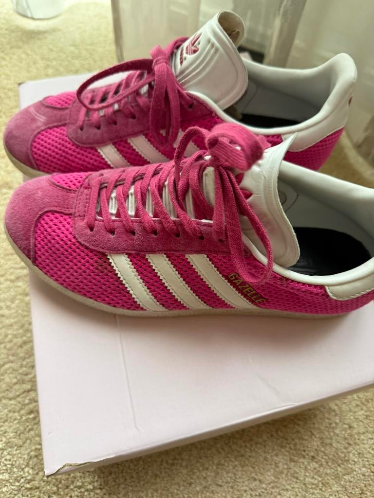 Adidas gazelle 38. 2/3, Kleding | Dames, Schoenen, Ophalen of Verzenden, Roze, Sneakers of Gympen, Zo goed als nieuw
