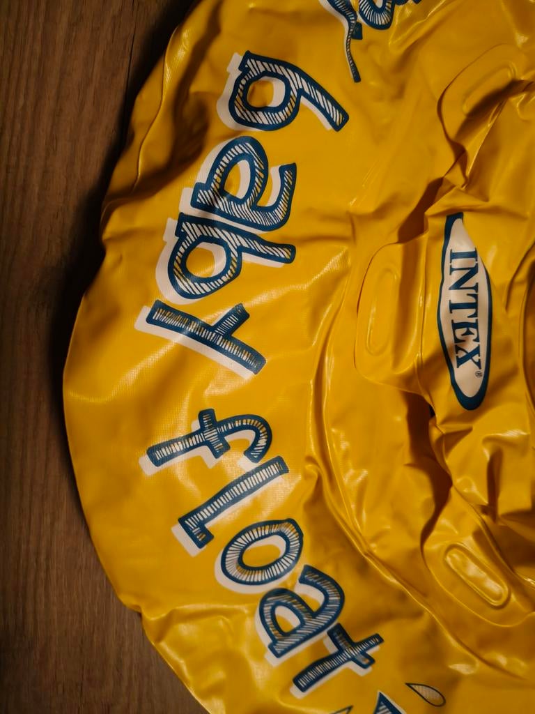 Baby float, Ophalen, Zo goed als nieuw