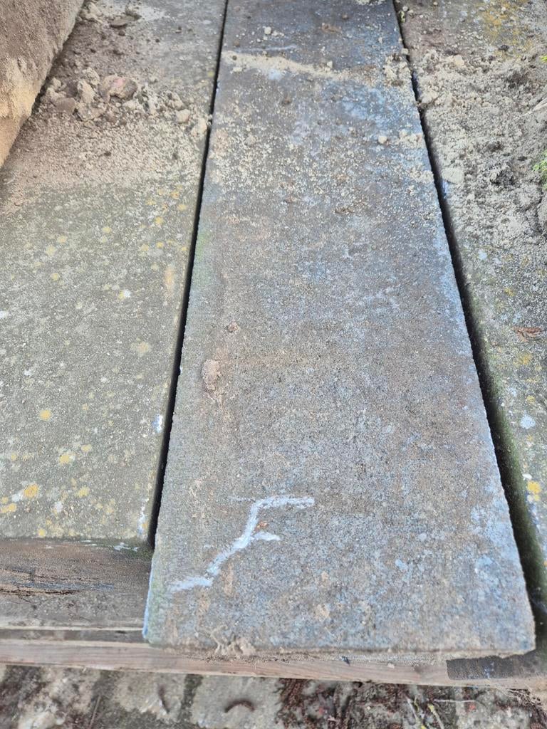 Gebruikte muurblokken voor tuin of oprit, Ophalen, Gebruikt, Beton, Terrastegels