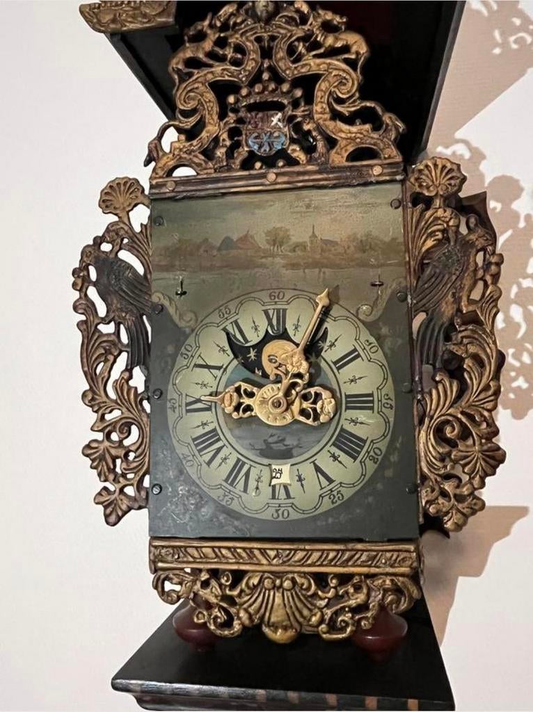 Antieke friese klok, Ophalen